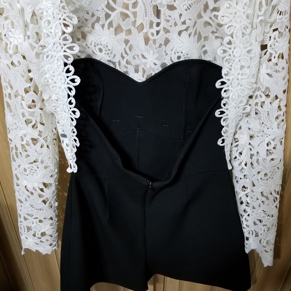 Clothes - Picture 3 of 5